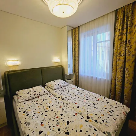 Uzupis Riverside Apartment Vilnius Exterior photo