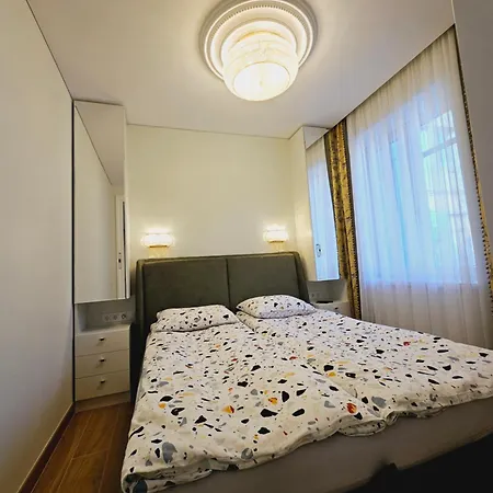 Uzupis Riverside Apartment Vilnius Exterior photo